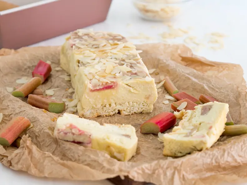Zauberkuchen mit Rhabarber 