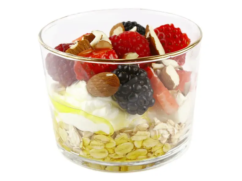 Haferflocken-Beeren-Quark