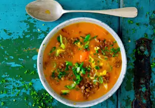 Linsensuppe mit Lauch