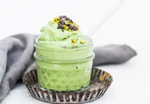 Bananen-Avocado-Nicecream
