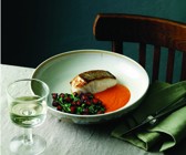 Ofen-Skrei mit Spinat und Chorizo