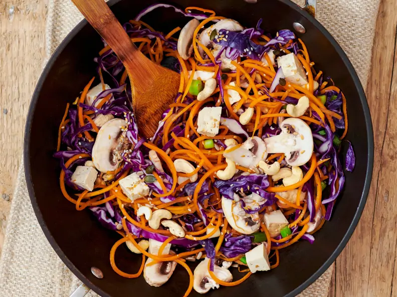 Asiatische Möhrennudeln