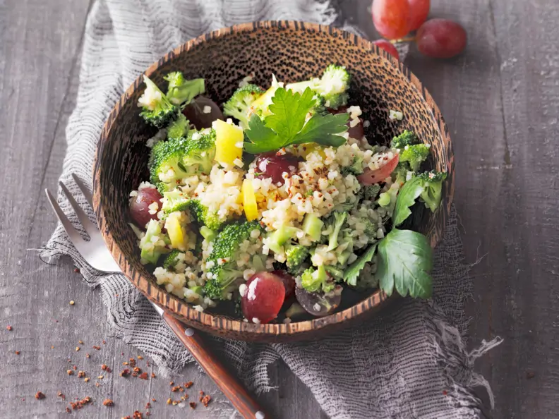Buchweizen-Brokkoli-Salat mit Trauben