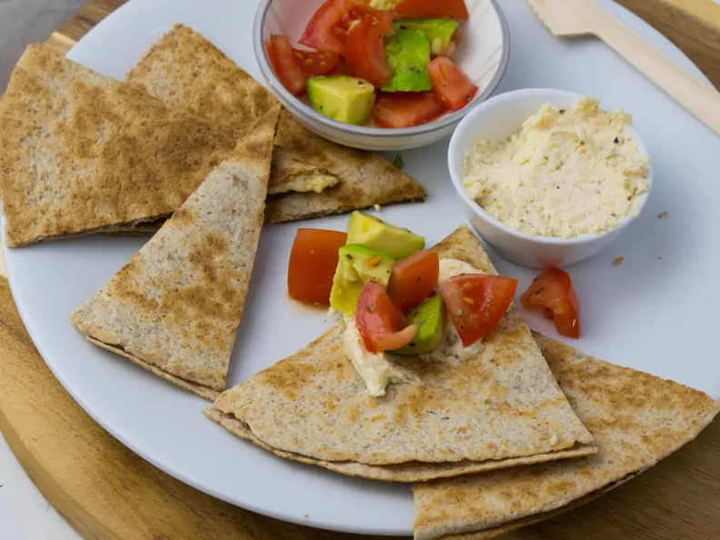 Quesadilla mit Salsa