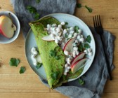 Spinat-Pfannkuchen mit Kichererbsen-Füllung