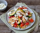 Hähnchen-Reis-Pfanne mit Paprika