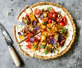 Tarte mit Heirloom-Tomaten und Ricotta