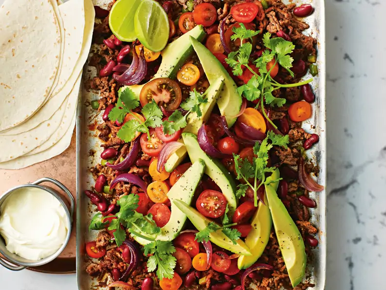 Scharfes Cajun-Hackfleisch mit Avocado und Koriander