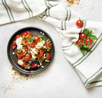 Die vegane Mozzarella-Alternative ist easy selbst gemacht.