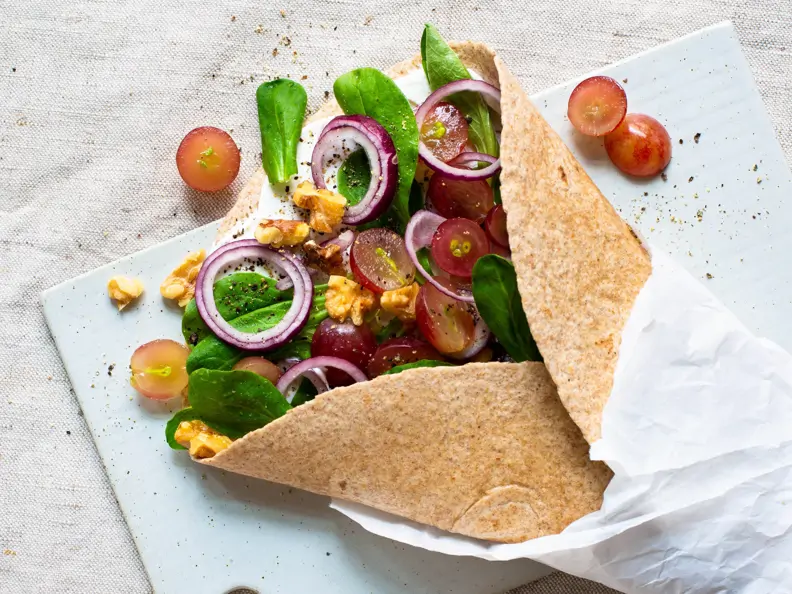 Ziegenkäse-Wraps mit Weintrauben