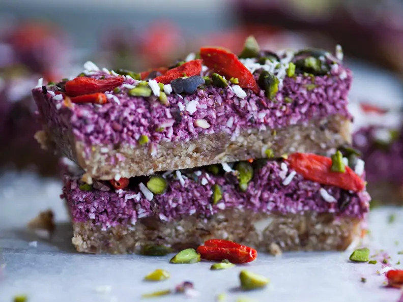 Rohe Superfood-Energieriegel