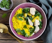 Hähnchen-Curry mit Kurkuma-Reis