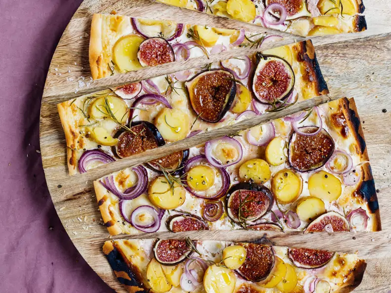 Kartoffel-Feigen-Flammkuchen