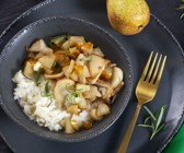 Risotto mit Kräuterseitlingen, Birnen und Gorgonzola