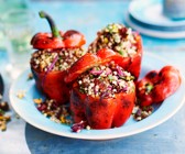 Vegetarisch gefüllte Paprikaschoten vom Grill