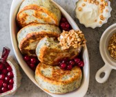 Mohn-Frischkäse-Krapfen mit Cranberrys