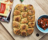 Cheesebombs mit Tomaten-Kräuter-Salsa