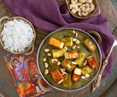 Paneer mit Mangold, Basmati-Reis und Cashewkernen