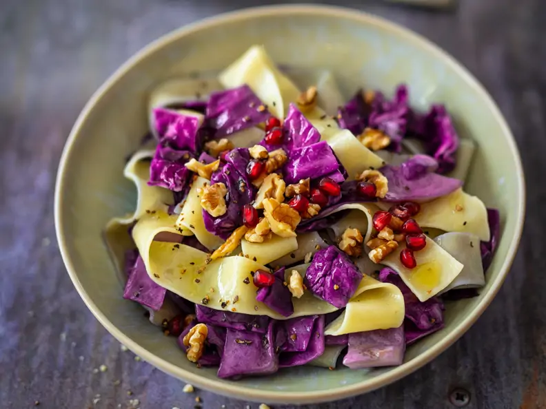 Spitzkohl-Pasta vegan