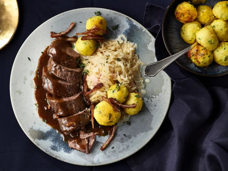 Gänsebrust mit Sauce