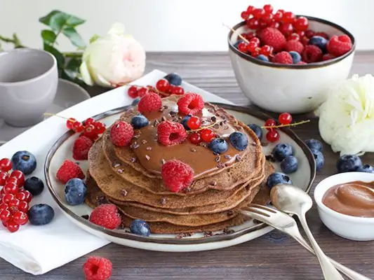 Tahini-Schokoladen-Pancakes