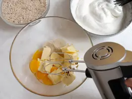 Rhabarberkuchen mit Mandeln Step 2