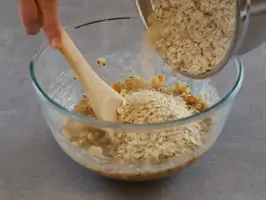 Apfelkekse mit getrockneten Aprikosen Step 2