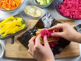 Sushi-Sandwiches mit Möhre und Kurkumacreme Step 4