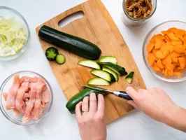 Putengeschnetzeltes mit Zucchini – Step 1