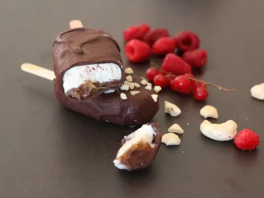 Eis am Stiel: Schoko-Cashew