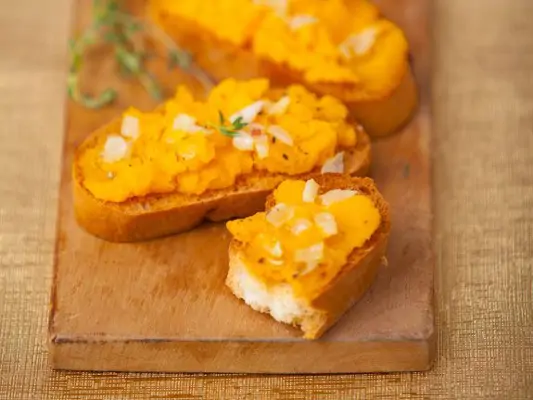 Kürbisbruschetta