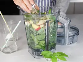 Green Smoothie mit Minze Step 2