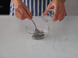 Chia-Mohn-Kipferl Step 1