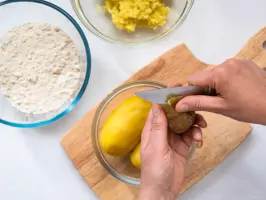 Gnocchi mit Mangold, Erbsen und Dill – Step 1