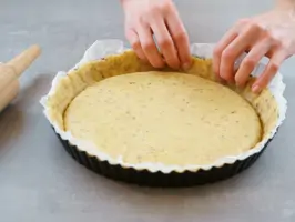 Tarte mit Blaubeeren Step 4: Teig einfüllen