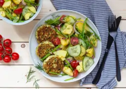 Laktoseintoleranz Abendessen: Fischfrikadellen mit Kartoffelsalat