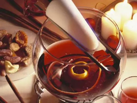 Feuerzangenbowle selber machen