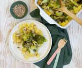 Vegan­er Kartoffel-Brokkoli-Auflauf 