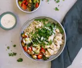 Quinoa-Bowl mit Hähnchen