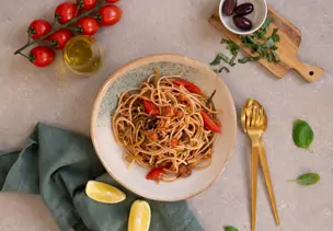 Nudeln mit Thunfisch