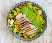 Salat mit Hähnchenbrust