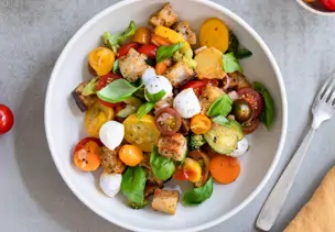 Italienischer Brotsalat