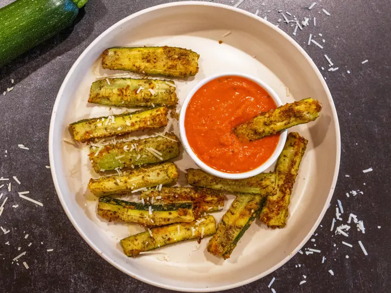 Zucchini-Stangen