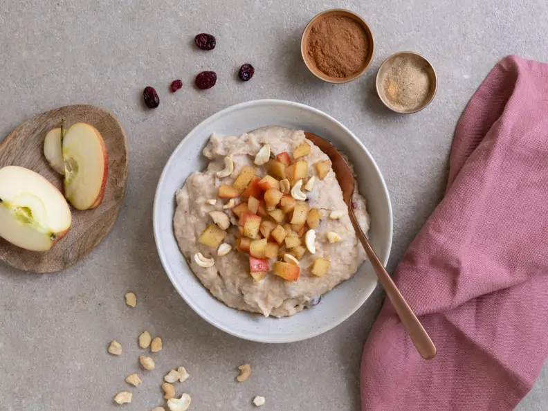 Grießbrei mit Hafermilch