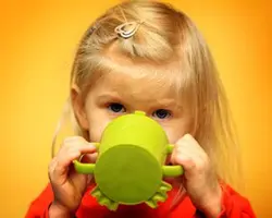 Wie viel Kinder trinken sollten