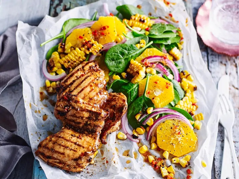 Hähnchenfilet mit Orangen-Mais-Salat