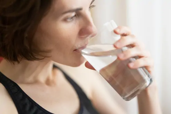 Trinken: Wie viel Wasser am Tag ist gesund?