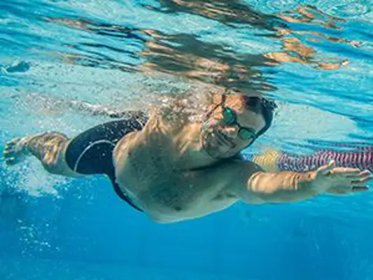 Froböse Schwimmen