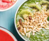 Grüne Smoothie-Bowl mit Kiwi für den Thermomix