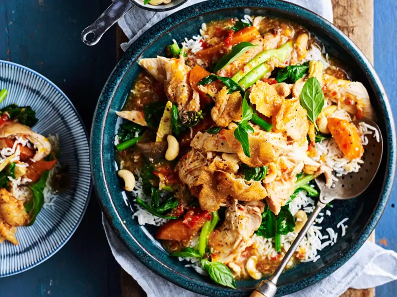 Thai-Basilikum-Chili-Hähnchen mit Cashewkernen